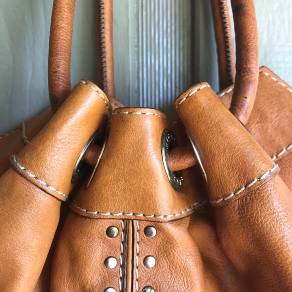 Michael Kors Leather Hobo Bag With Dust Bag - Picture 3 of 16
